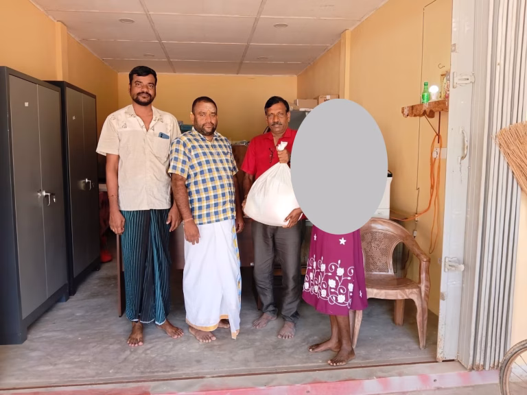 காரைநகர் அபிவிருத்தி சபையின் ஊடாக ‘எனது ஊர் காரைநகர்’ இடர்கால கொடுப்பனவும் உதவிகளும் வழங்கப்பட்டன.2025