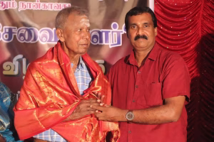 காரைநகர் ஈழத்து சிதம்பரம் வடக்கு வீதியில் அமைந்துள்ள “சிவாச்சிரமம்” புனரமைக்கப்பட்டுள்ள நிலையில் கும்பாபிஷேகத்தின் போது மீள திறக்கலாம்..!